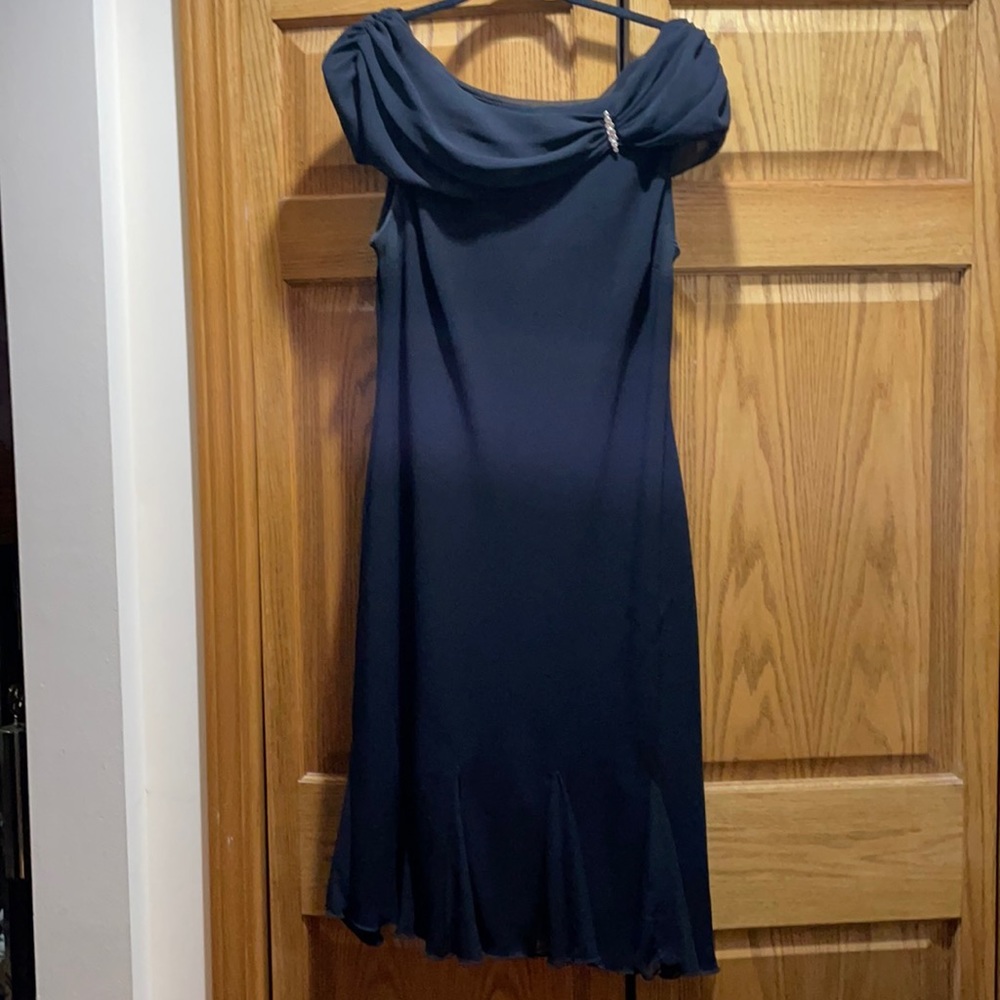Woman’s 12 party dress
